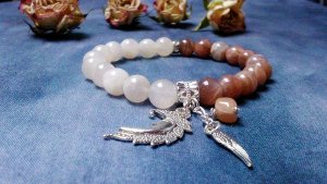 Kapcsolódó ékszerek